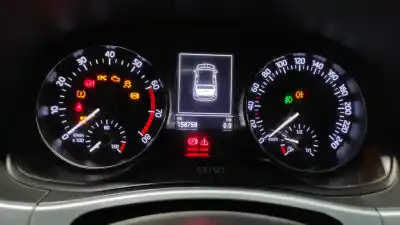 Peça sobressalente para automóvel em segunda mão quadrante por skoda fabia active referências oem iam 6v0920740b  