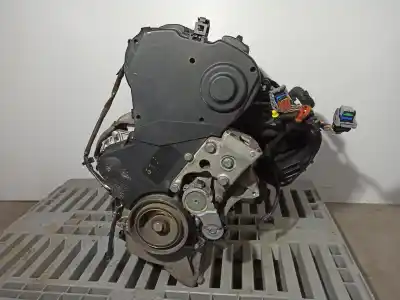 Second-hand car spare part complete engine for peugeot 307 cc (s2) básico oem iam references rfj 1984f8 0135kl / 0135se