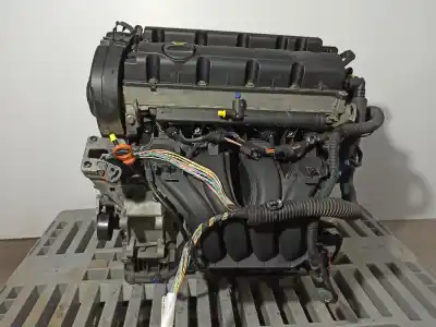 Second-hand car spare part complete engine for peugeot 307 cc (s2) básico oem iam references rfj 1984f8 0135kl / 0135se