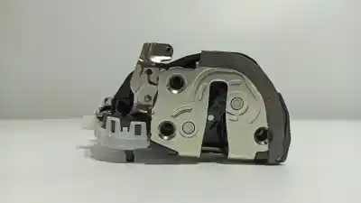 Peça sobressalente para automóvel em segunda mão fechadura da porta traseira esquerda por toyota yaris active referências oem iam 690600d310