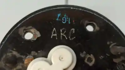 Автозапчастина б/у індикатор для lexus is200 (ds2/is2) 220d посилання на oem iam 8332059525  