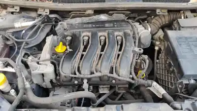 İkinci el araba yedek parçası  için RENAULT MEGANE III BERLINA 5 P  OEM IAM referansları K4M848 8201349814 8201093769