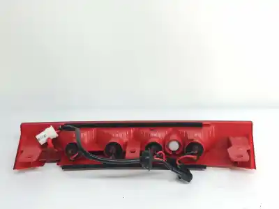 Second-hand car spare part central brake light for kia stonic (ybcuv) tech oem iam references   