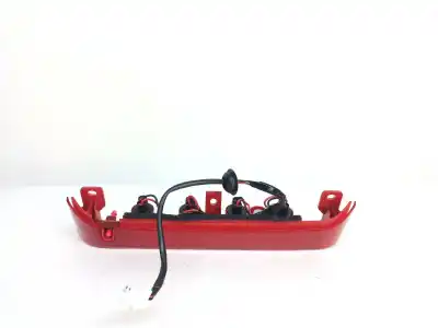 Second-hand car spare part central brake light for kia stonic (ybcuv) tech oem iam references   