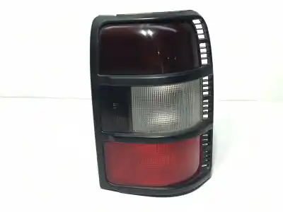 Автозапчасти б/у правый задний фонарь за MITSUBISHI MONTERO (V20/V40) 2800 TD GLS ссылки OEM IAM MB831090  