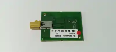 İkinci el araba yedek parçası Anten için MERCEDES-BENZ CLASE A (BM 177) A 200 Edition 1 (177.087) OEM IAM referansları A1779052902  920584002