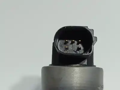 Автозапчастина б/у клапан egr для audi a3 (8l) 1.6 ambiente посилання на oem iam 06a131501f  72257402