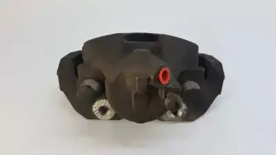 Peça sobressalente para automóvel em segunda mão pinça de travão dianteira direita por ford focus lim. (cb8) sport referências oem iam 1682875 2201836 / rmav6j-2b294-aa / rmav6j2b294aa av61-2b294-aa / av612b294aa
