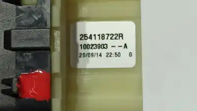 Peça sobressalente para automóvel em segunda mão botão / interruptor elevador vidro dianteiro esquerdo por renault clio iv gt referências oem iam 254118722r  