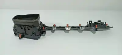 Peça sobressalente para automóvel em segunda mão respirador lateral direito por toyota corolla (e21) hybrid active referências oem iam 5566002510 5501102330c0 5566002520
