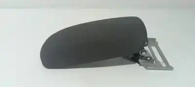 Second-hand car spare part center armrest for toyota corolla (e21) hybrid active oem iam references 5890502f50c0  