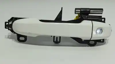 Second-hand car spare part exterior left front door handle for toyota yaris active oem iam references 692020d070