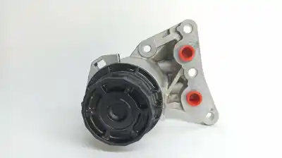 Tweedehands auto-onderdeel  voor TOYOTA PRIUS (NHW30)  OEM IAM-referenties 1560937041  1560937040