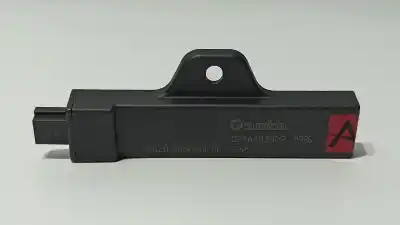 Peça sobressalente para automóvel em segunda mão Antena por BMW SERIE 1 LIM. (F40) 116d Referências OEM IAM 65206832065  023AA0300P