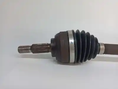 Second-hand car spare part front right transmission for renault modus confort dynamique oem iam references 8200261841  8200618111