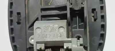 Автозапчастина б/у завнішня ручка задня ліва для land rover range rover (lm) v8 td vogue посилання на oem iam cxl500010 lr011107 / ah4222400ba8pab xh4222410ab
