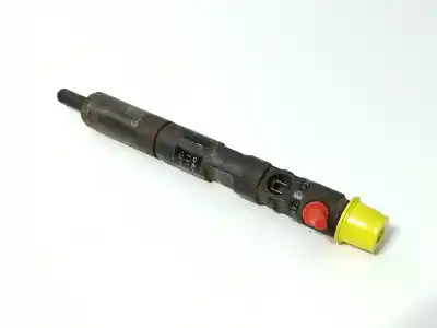 Tweedehands auto-onderdeel injector voor dacia sandero ambiance oem iam-referenties 8200421897  166001137r