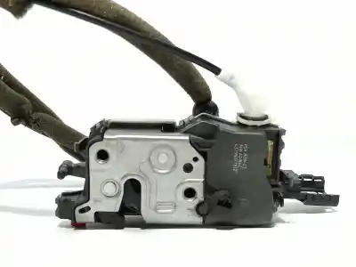 Second-hand car spare part right side door lock for peugeot partner kombi premium oem iam references 9144g0  