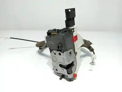 Second-hand car spare part right side door lock for peugeot partner kombi premium oem iam references 9144g0  