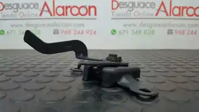 Second-hand car spare part bonnet lock for renault twingo dynamique oem iam references 8200654602  