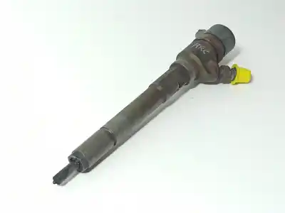 Second-hand car spare part Injector for HYUNDAI TUCSON (JM) 2.0 CRDi Comfort (4WD) OEM IAM references 3380027400  