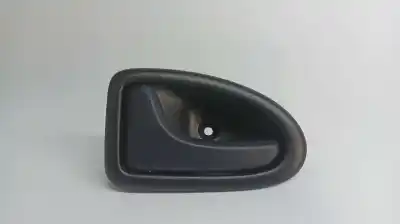 Автозапчастина б/у ліва задня внутрішня ручка для RENAULT CLIO II FASE II (B/CB0) Authentique Посилання на OEM IAM 7700423887  96012221