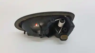 Автозапчасти б/у левая задняя внутренняя ручка за renault clio ii fase ii (b/cb0) campus ссылки oem iam 7700423887  96012221
