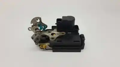 Pièce détachée automobile d'occasion SERRURE DE PORTE AVANT GAUCHE pour CHEVROLET KALOS  Références OEM IAM 96272643  