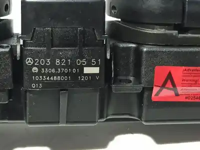 Peça sobressalente para automóvel em segunda mão interruptor 4 piscas - emergência por mercedes-benz clase c (w203) familiar c 220 t cdi (203.206) referências oem iam a2038210551 a2038218258 2038210551
