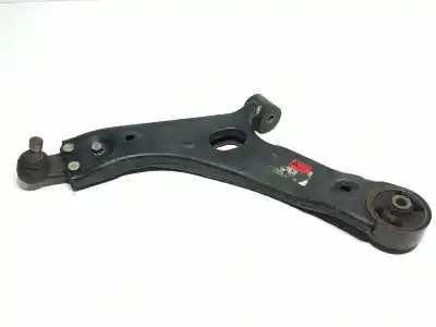 Pezzo di ricambio per auto di seconda mano Braccio Di Sospensione Anteriore Sinistro Inferiore per HYUNDAI IX35 Classic 2WD Riferimenti OEM IAM 545002Y000  
