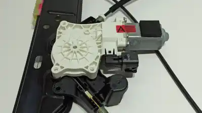 Автозапчасти б/у регулятор стекла переднего правого за land rover range rover evoque 1.5l hibrido enchufable (phev) ссылки oem iam lr165913 k8d223200ae k8d2-23200-ae