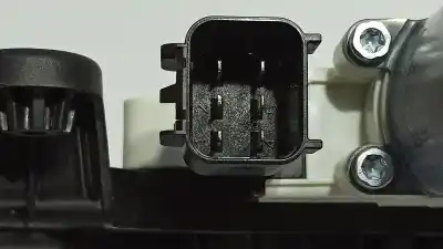 Автозапчасти б/у регулятор стекла переднего правого за land rover range rover evoque 1.5l hibrido enchufable (phev) ссылки oem iam lr165913 k8d223200ae k8d2-23200-ae