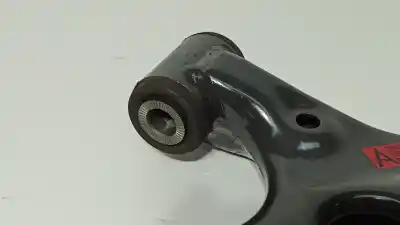 Pezzo di ricambio per auto di seconda mano braccio sospensione inferiore anteriore destro per toyota corolla (e21) hybrid active riferimenti oem iam 4806802330  