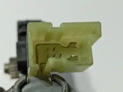 Peça sobressalente para automóvel em segunda mão motor elétrico de teto por seat ateca (kh7) fr 4drive referências oem iam 3g9877795f 0390200132 3g9877795j