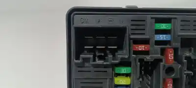 Second-hand car spare part fuse box unit for renault clio v business oem iam references 284b69541r  284b64086r