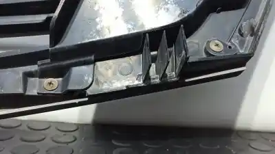 Автозапчастина б/у передня решіта для ssangyong rexton rx 270 full посилання на oem iam 7946008000  79460-08000