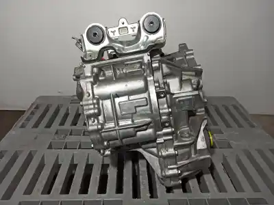 Pezzo di ricambio per auto di seconda mano riduttore per toyota corolla (e21) hybrid active riferimenti oem iam 3090002050  3090012020