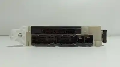 Pezzo di ricambio per auto di seconda mano scatola relè/fusibili per toyota corolla (e21) hybrid active riferimenti oem iam 8922102830 mb238100-8161 89221-02830
