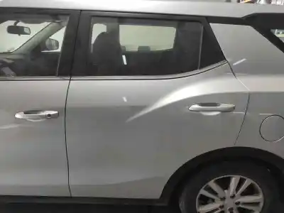 Pièce détachée automobile d'occasion Porte Arriere Gauche pour SSANGYONG XLV Clever Edition 4x2 Références OEM IAM   