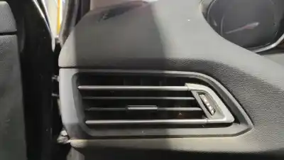 Pièce détachée automobile d'occasion Grille D'aération pour PEUGEOT 308 Allure Références OEM IAM 96778765ZD  