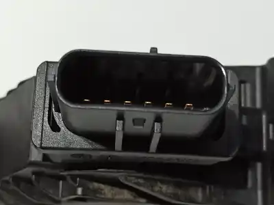 Second-hand car spare part accelerator pedal for skoda octavia combi (5e5) active oem iam references 5q1721503f 6pv010621 5q1723503k