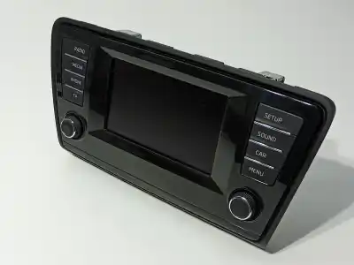 Second-hand car spare part audio system / radio cd for skoda octavia combi (5e5) active oem iam references 5e0919605  5e0919605bio