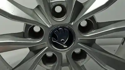 Second-hand car spare part rim for skoda octavia combi (5e5) active oem iam references 5e0601025b 5e0601025b8z8 5e0601025ba