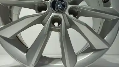 Second-hand car spare part rim for skoda octavia combi (5e5) active oem iam references 5e0601025b 5e0601025b8z8 5e0601025ba
