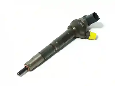 Автозапчастина б/у ИНЖЕКТОР для SKODA OCTAVIA COMBI (5E5)  Посилання на OEM IAM 04L130277AJ  0445110477