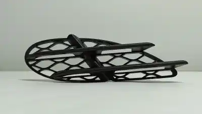 Pièce détachée automobile d'occasion enjoliveur pour mercedes-benz clase s (w220) berlina 320 cdi (220.025) références oem iam a2208851423