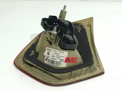 Second-hand car spare part left tailgate light for renault fluence (l3_) 1.5 dci (l30b) oem iam references 265550041r  