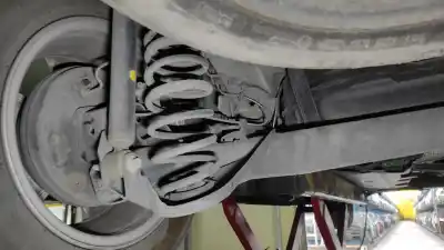 Peça sobressalente para automóvel em segunda mão charrió / suporte de eixo de trás por ford transit courier combi trend referências oem iam 2571553 ey165k952ac ey16-5k952-ac