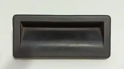 Second-hand car spare part tailgate back door handle for audi q5 (8r) 2.0 tdi quattro (140kw) oem iam references 5n0827566t