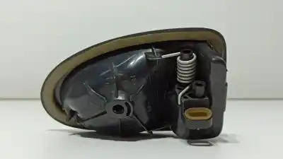 Автозапчастина б/у ліва задня внутрішня ручка для renault clio ii fase ii (b/cb0) authentique посилання на oem iam 7700423887  96012221